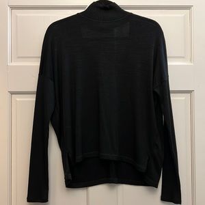 Rag & Bone Small (V back) Sweater